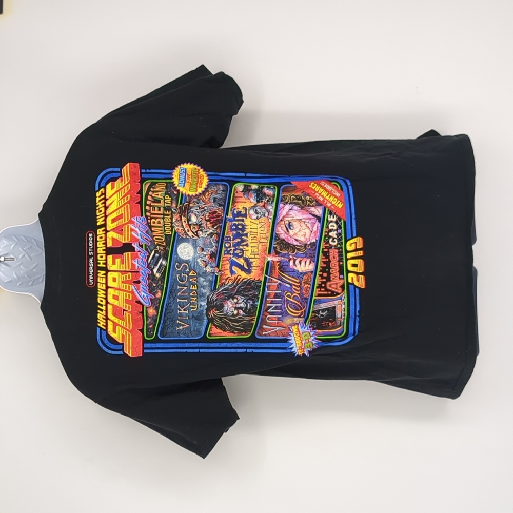 2019 Universal Studios Halloween Horror Nights Scare Zone T-Shirt Large